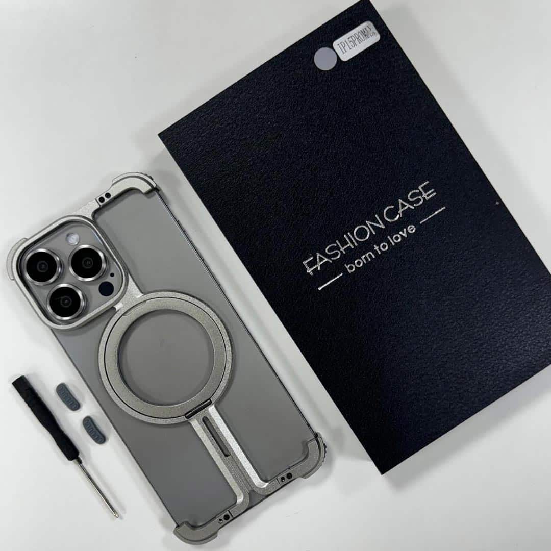 MagSafe Magnetic Suction BorderLess MetalCase