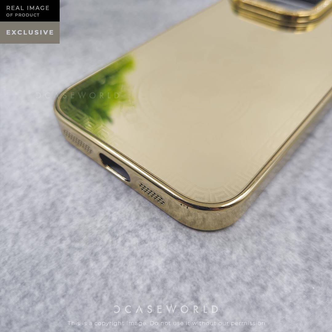 Diamonds Studded Royal Gold