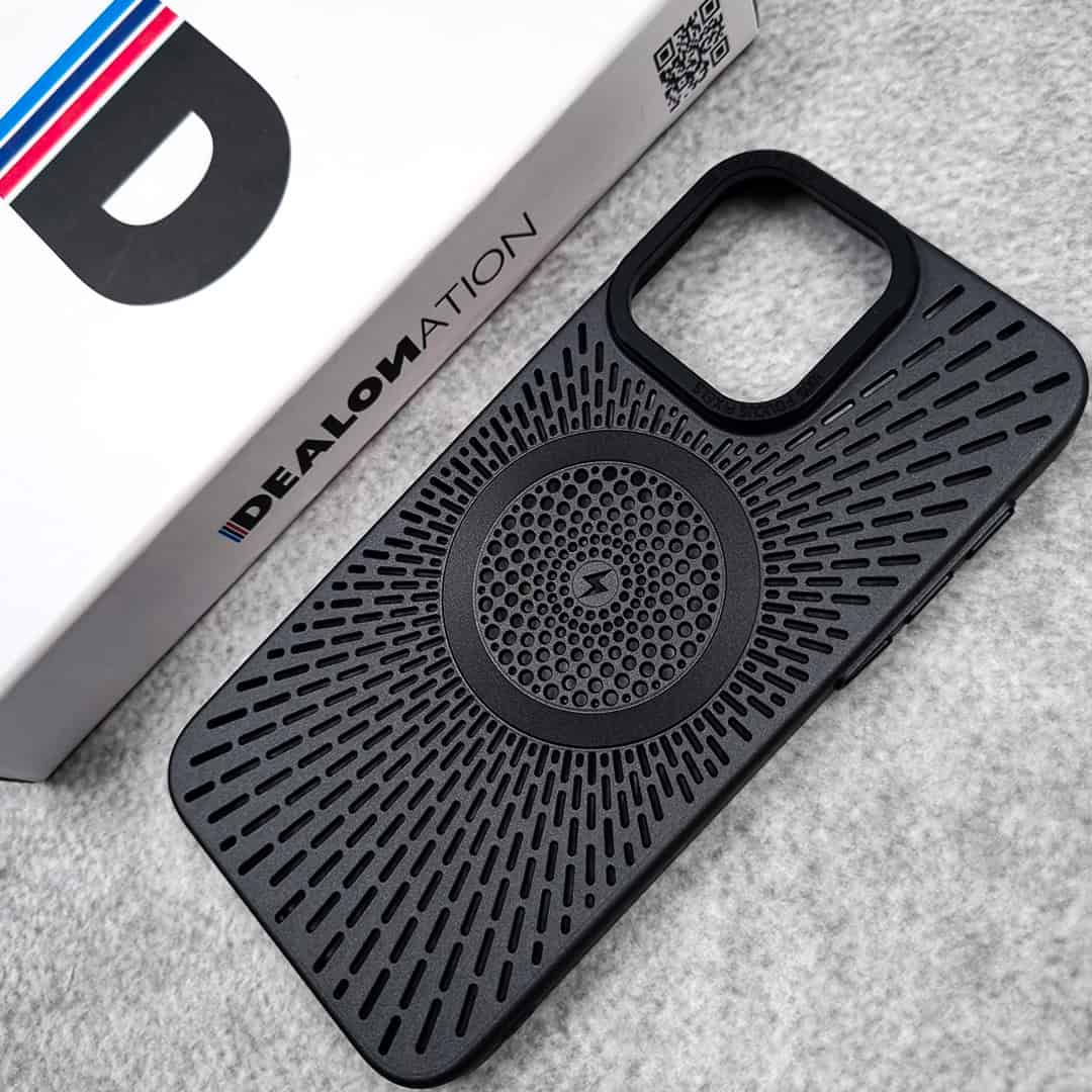 Magnetic Mesh Case