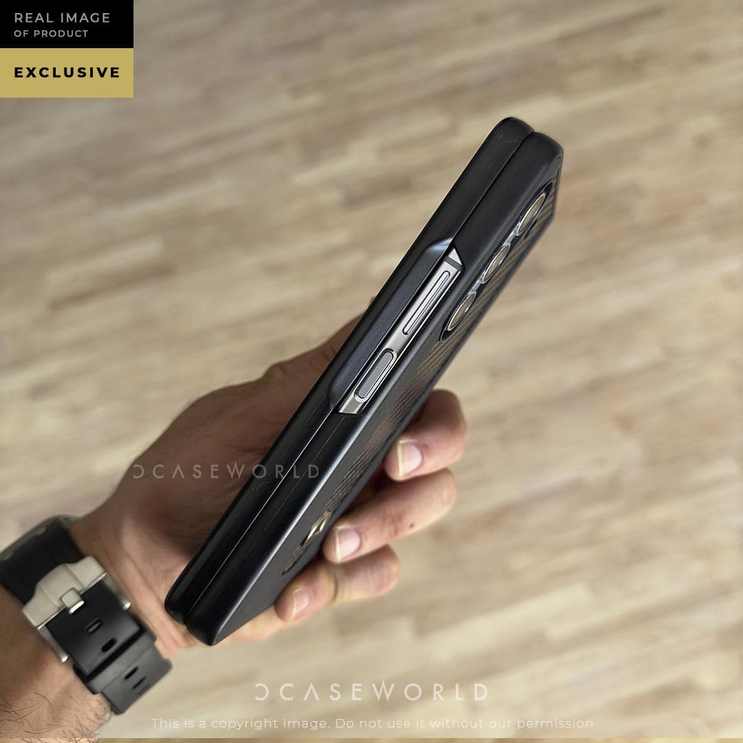 Merc Leather & Carbon Fibre Case