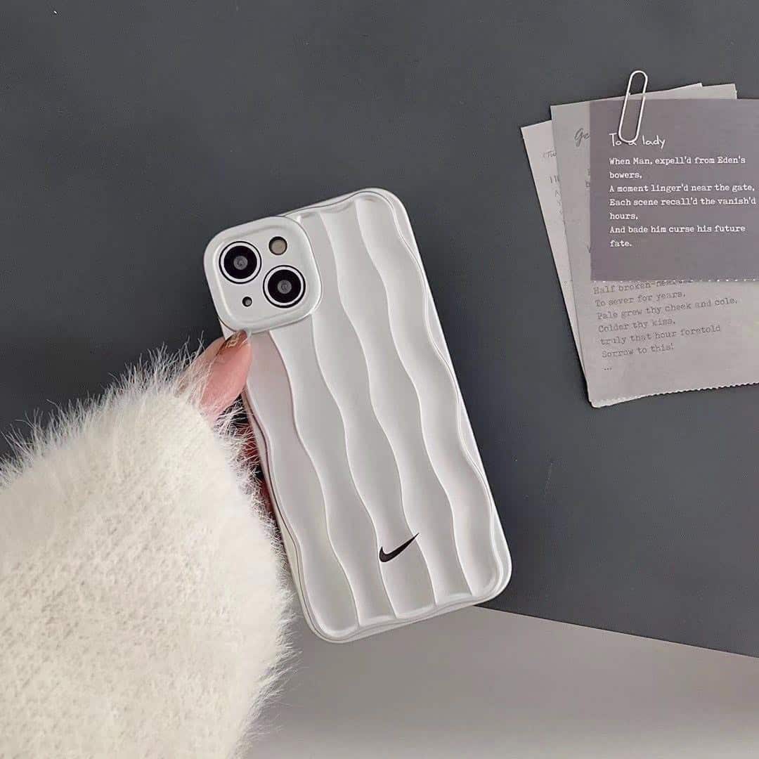 Wavy Limited Edition Case