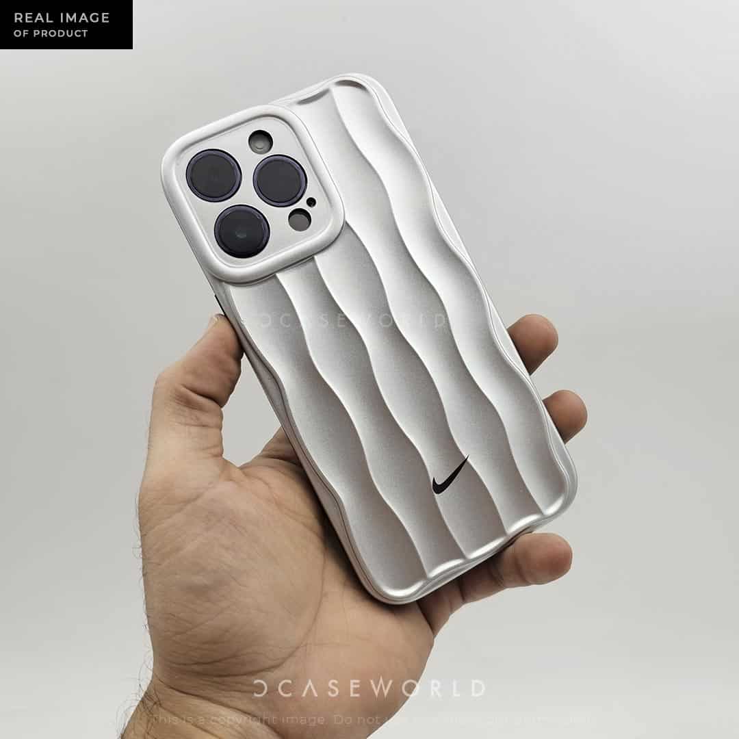 Wavy Limited Edition Case
