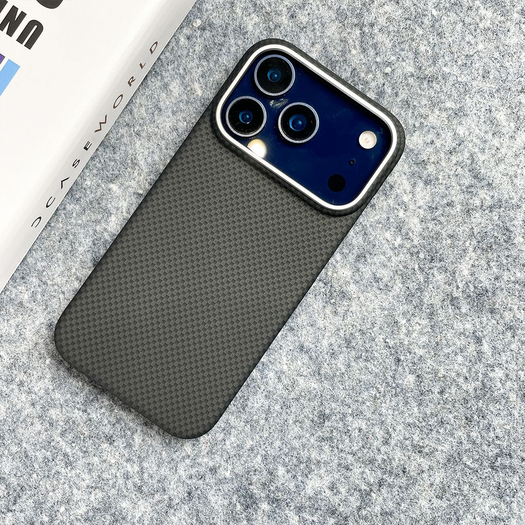 Onyx Flow Slim Carbon Case