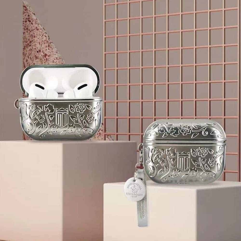 Santa Barbara TPU Electroplate Airpods Pro case