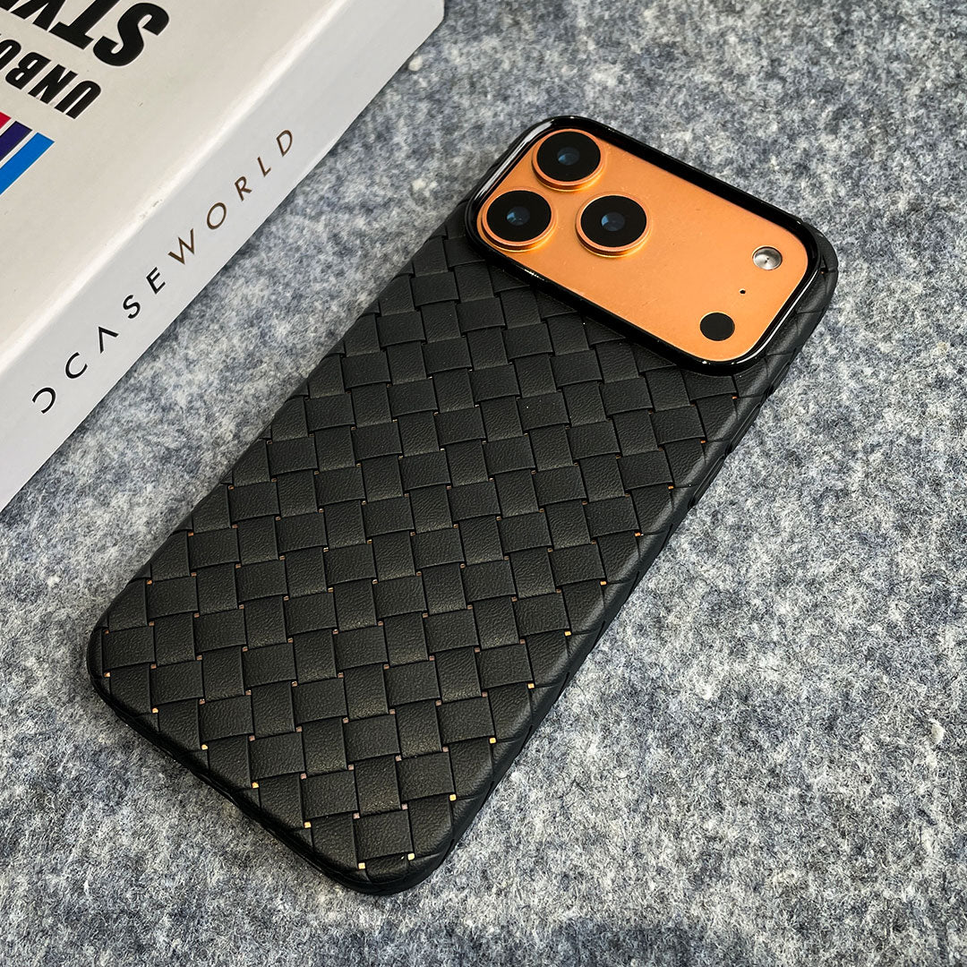 Bttega Vneta Weaving Style Case