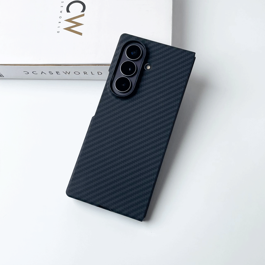 Ultra Thin Carbon Fiber MagSafe Case