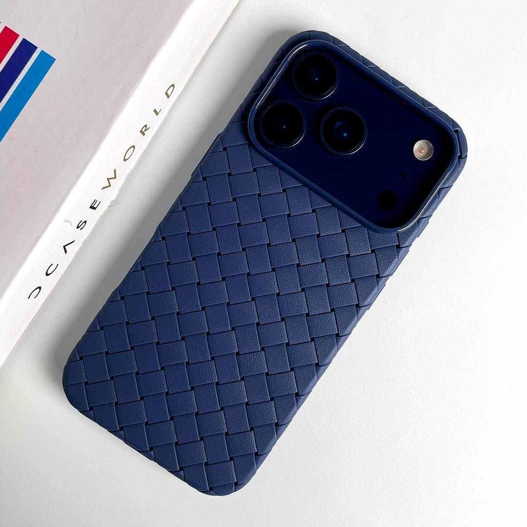 Bttega Vneta Weaving Style Case