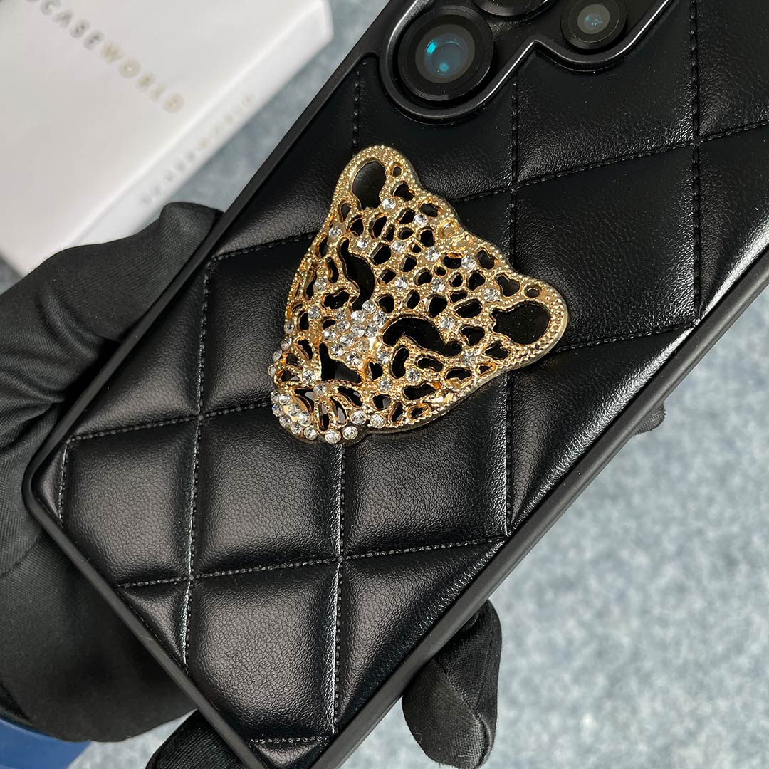 GrandeTiger – Quilted Leather Royal Case S25 Ultra