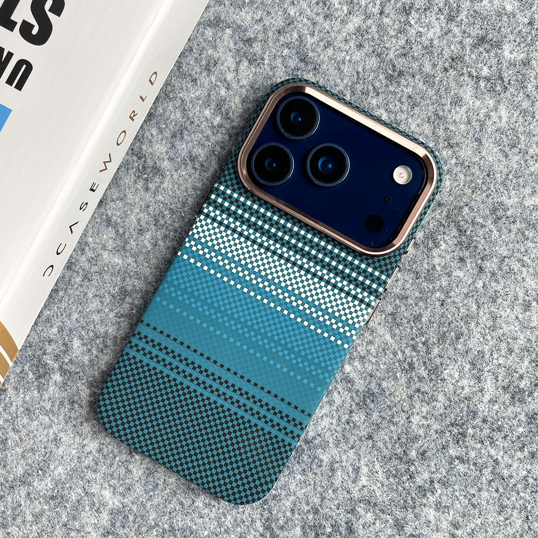 Noir Kevlar Ultra Slim Case