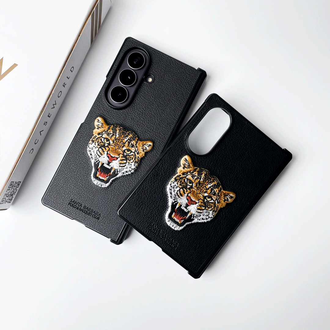Santa Barbara – Roaring Tiger Embroidered Leather Case
