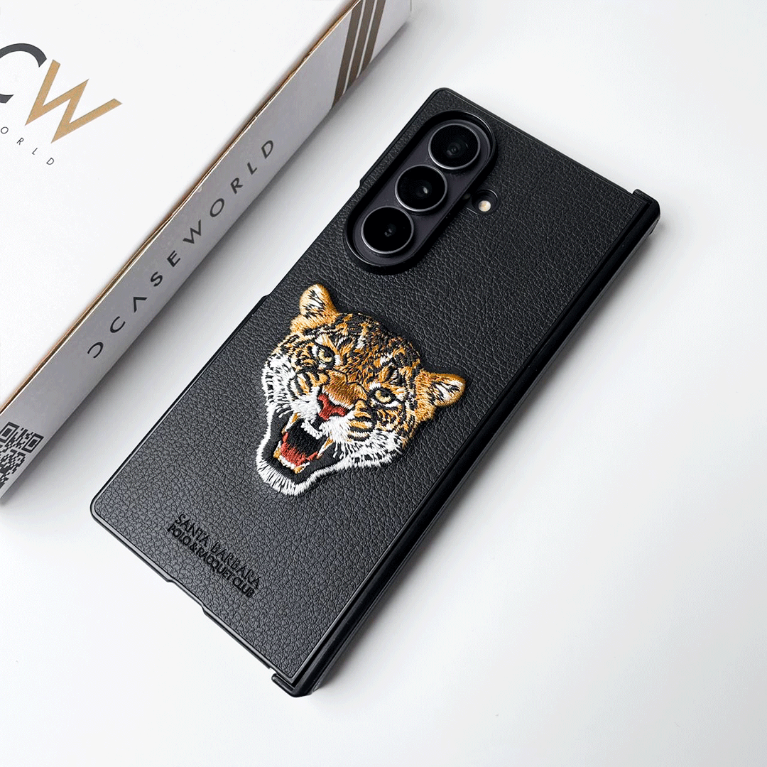 Santa Barbara – Roaring Tiger Embroidered Leather Case