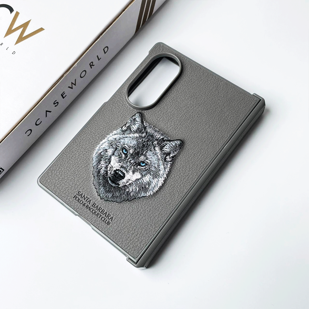 Santa Barbara – Alpha Grey Wolf Embroidered Case