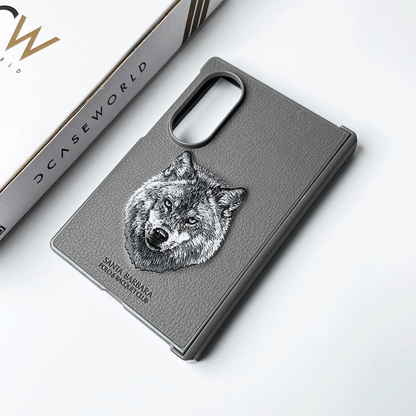 Santa Barbara – Alpha Grey Wolf Embroidered Case